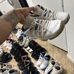 Jordan 11 Low Legend Blue