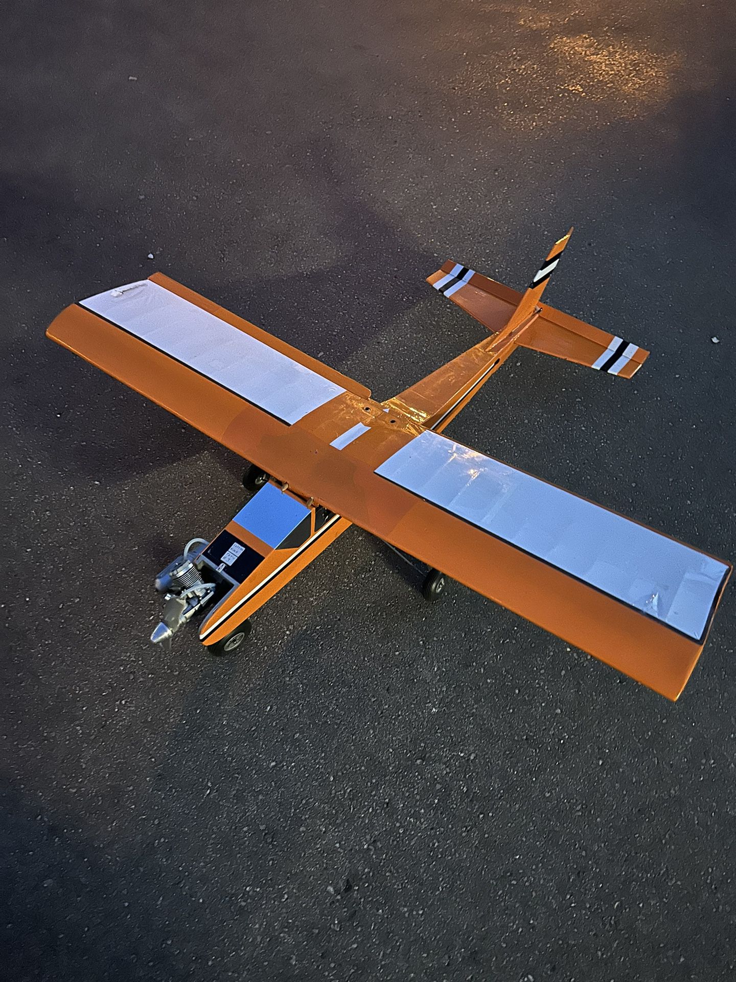 Remote Controlled Radio Gas Airplane