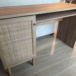Modern Desk