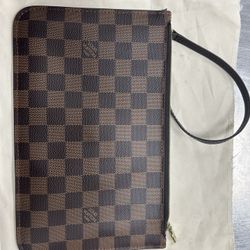 Louis Vuitton Damier Ebene Neverfull GM Red Interior Wristlet