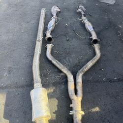 05 infiniti G35 Manual Exhaust System $500