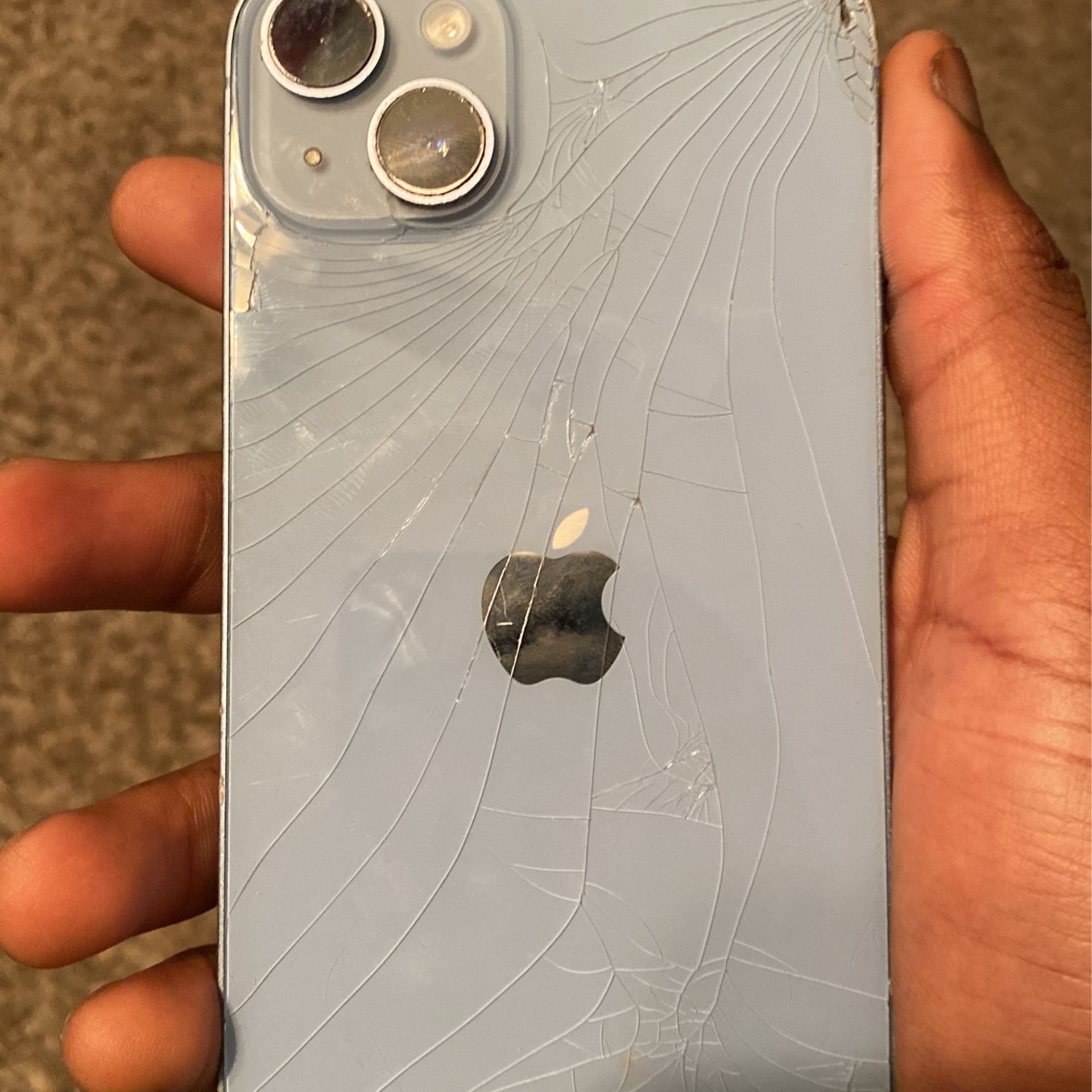 iPhone 14 Plus