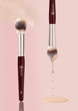 ♠️NEW BK BEAUTY 110 BRUSH♠️