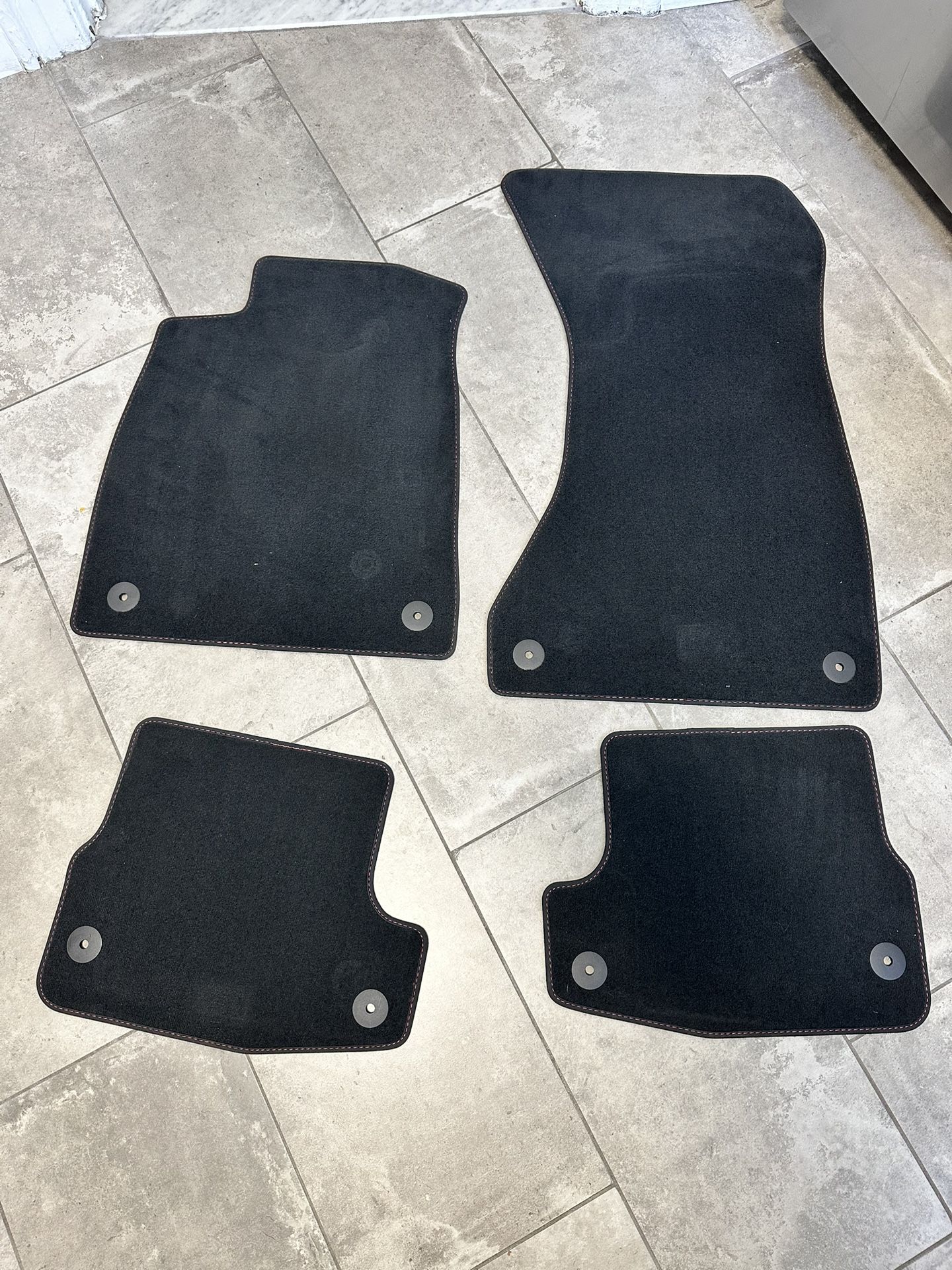 Floor Mat Audi S 5 ‘2012