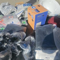 New CONSTRUCTION SUPPLIES  Gloves Safety Glasses Hard Hat 30 Gloves Ear Plugs 400 