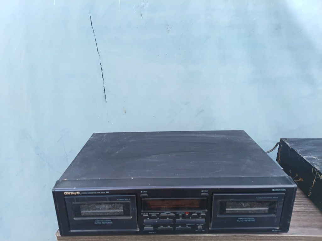Onkyo Stereo Cassette Tape Deck RI
