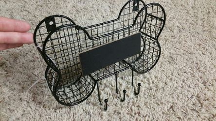 Hanging dog bone basket / key holder leash holder