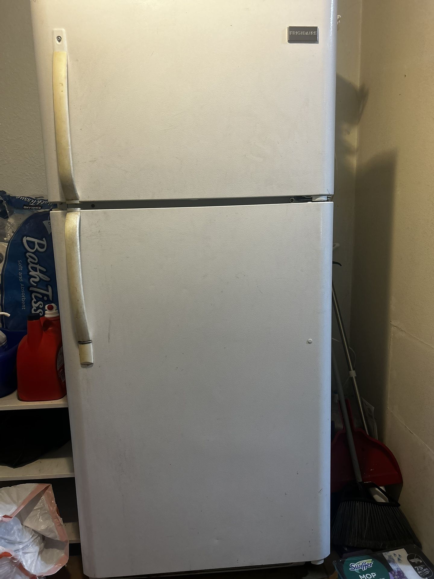 Refrigerator Frigidaire