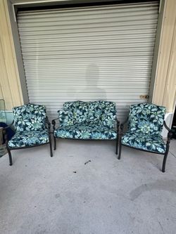 3 Pc Aluminum Patio set - Used but in Great Condition