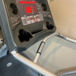 Treadmill Star Trac 7600 Pro Commercial 