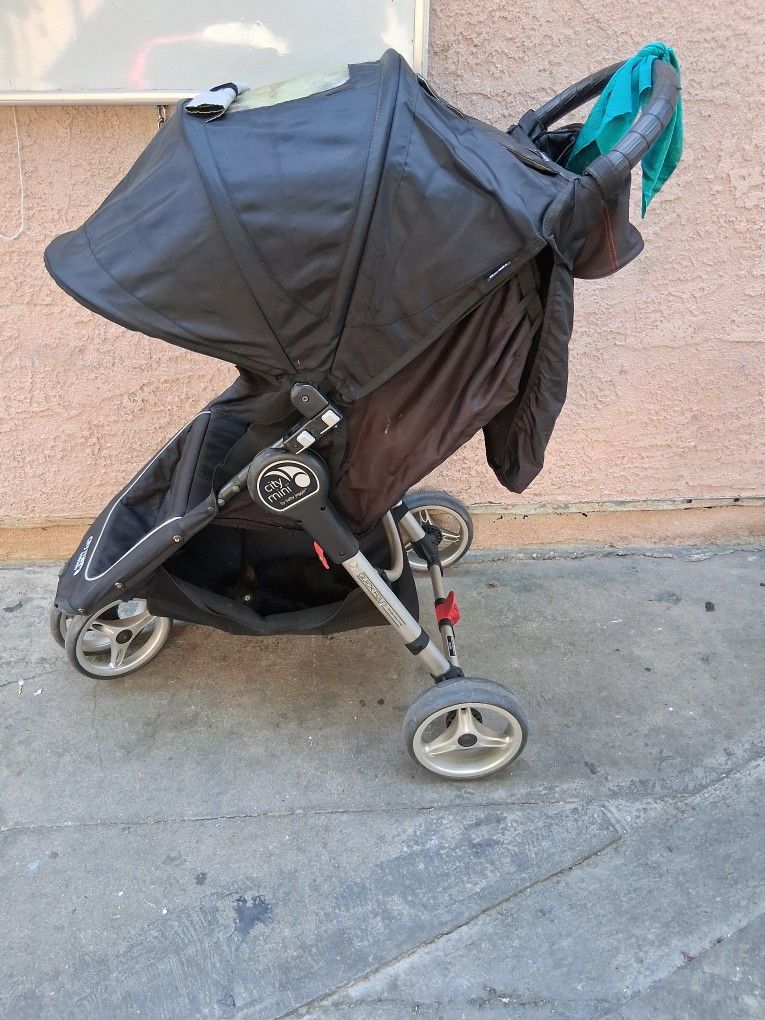 Stroller 