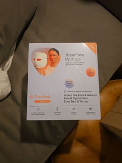 Therabody TheraFace Mask Glo LED Therapy & Massage/Rechargeable