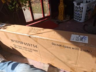 Unopened queen size frame