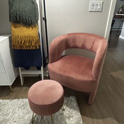 Armchair + ottoman