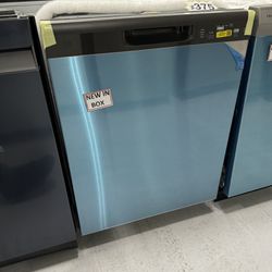 Brand New Dishwasher GE In Boxes 