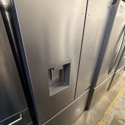 Whirlpool French door fridge 30cf