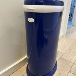 Ubbi Diaper Pail W/ Bags