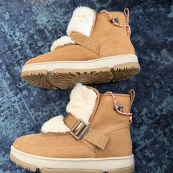 Women’s UGG Boots  Size 9