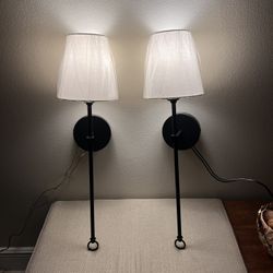 New Set Of 2 Black Wall Lamps Whit 💡 ( Hardwired) 