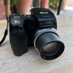 Kodak EasyShare DX7590 Digital Camera