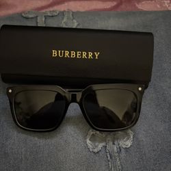 Burberry Sunglasses 