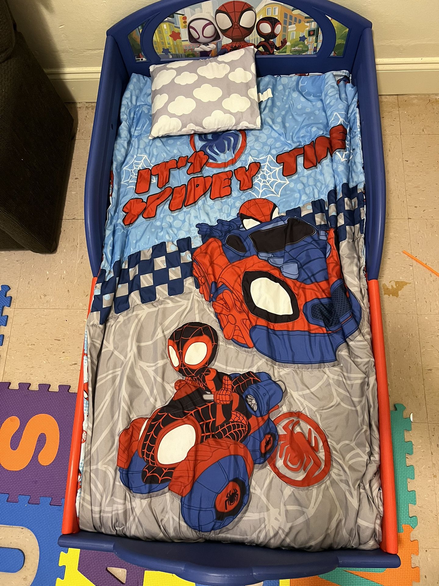 Spidey & friends Toddler Bed