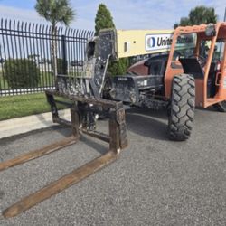 Telehandler 6000# 42’ Reach