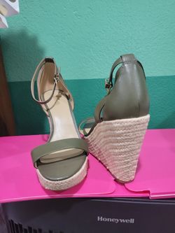 Brand New Michael Kors Wedges