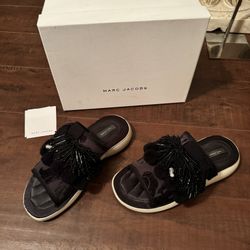 Authentic Marc Jacobs Emerson Pompom  Black Slip On Rubber Sandals Size 39