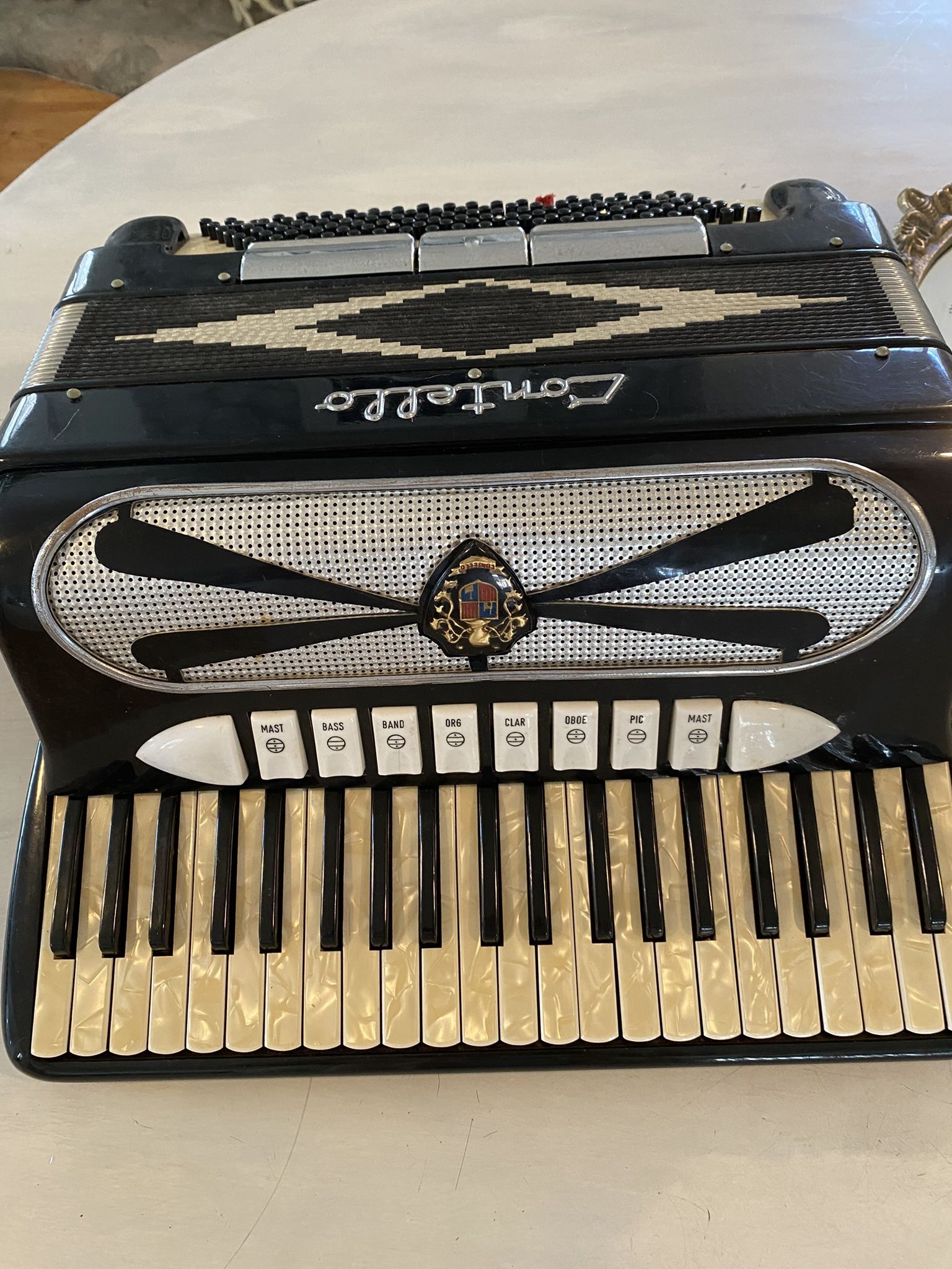 Contello Accordian