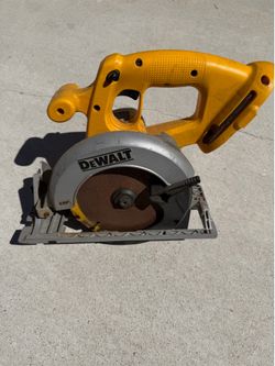 Dewalt Cordless Saw