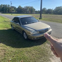 2004 Hyundai Xg350