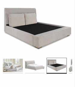 Cabalynn king upholstered bed