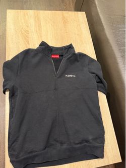 Supreme Q zip