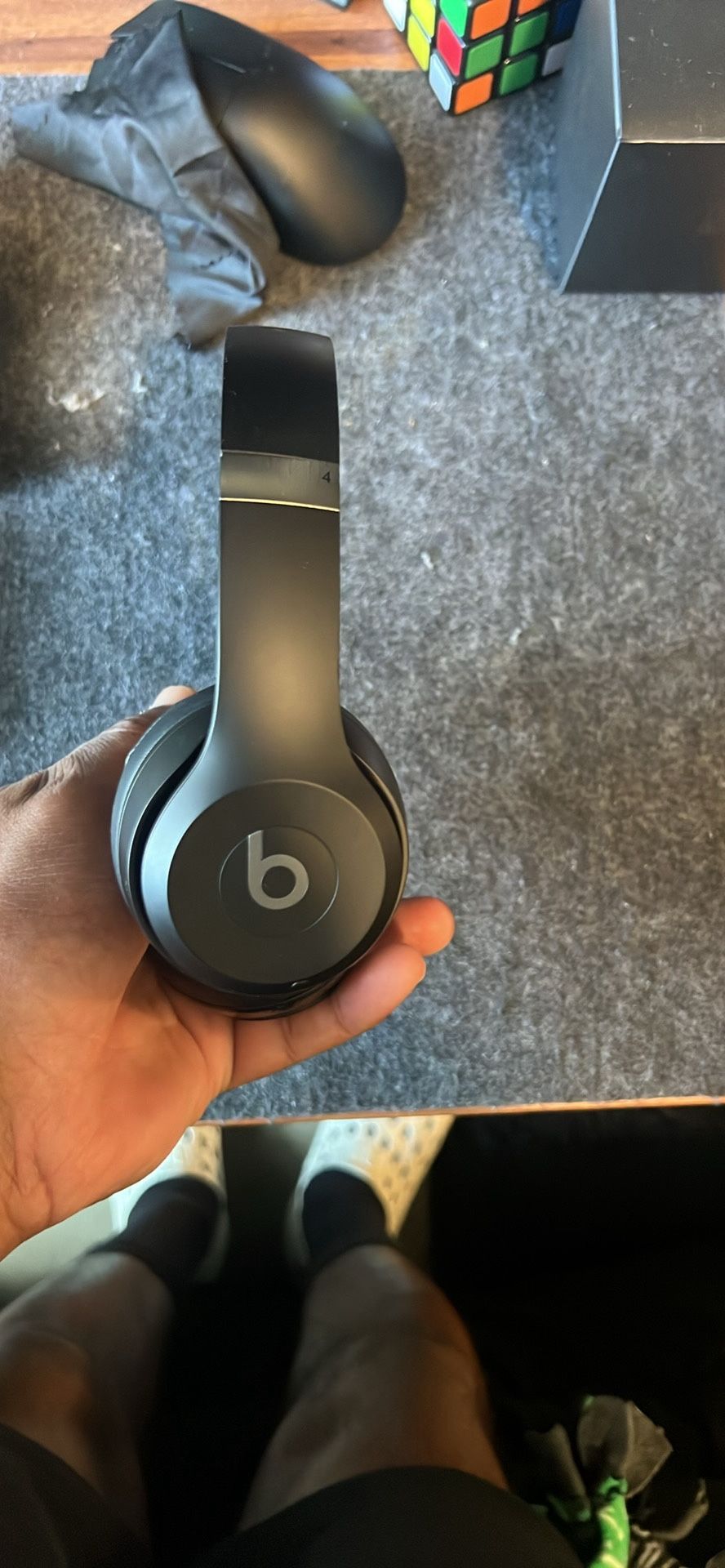 Beats Solo 4