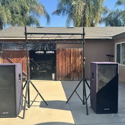 Speaker And Light Setup