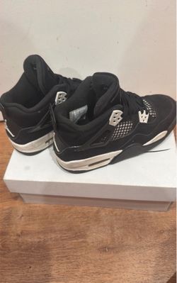 Jordan 4