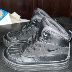 Nike Toddler Boots 12.5