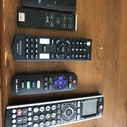 Vizio,Insignia,Xbox Remote,TCL Roku Tv 
