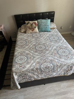 Full Size Bed With Trundle twin Size.
