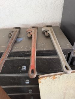 Trailer 4 X 8 Three Big Pipe Wrenches Two Air Compressors
