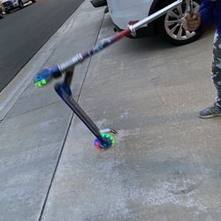 Razor Scooter With Lights And Lit Wheels