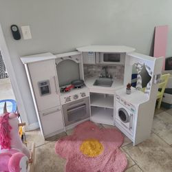 Toddlers Kitchen