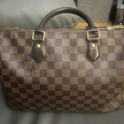 Authentic Louis Vuitton speedy 30