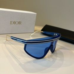 Irregular eye mask frame design sunglasses