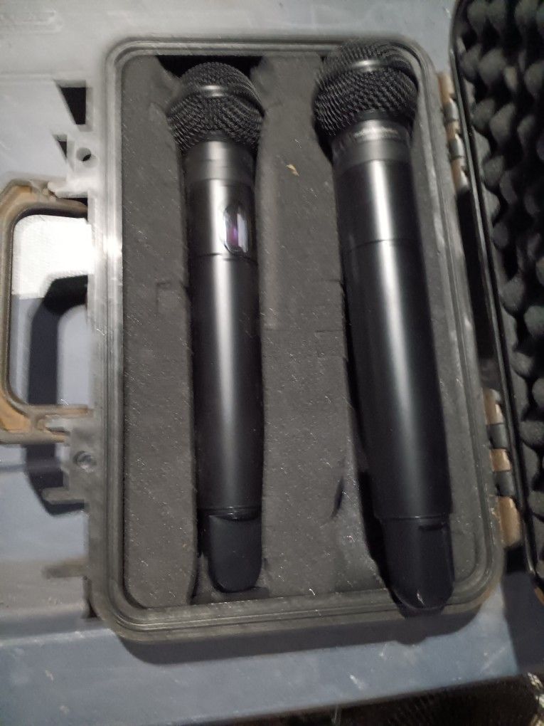 Set Of 2 Audio Technice ATW-C510 MICS