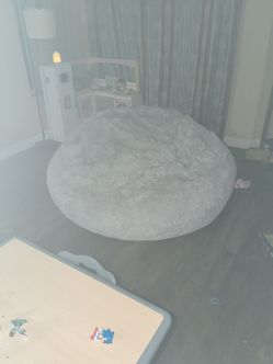 Huge memory foam beanbag