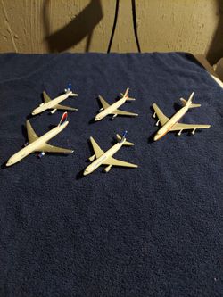 Matchbox Diecast Planes