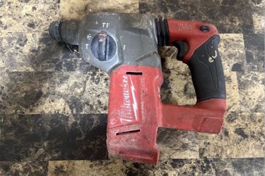 Milwaukee 2712-20 BROKEN M18 FUEL 1" SDS Plus Rotary Hammer BROKENSee Descriptio