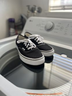 Vans Authentic Black Women’s 7.5
